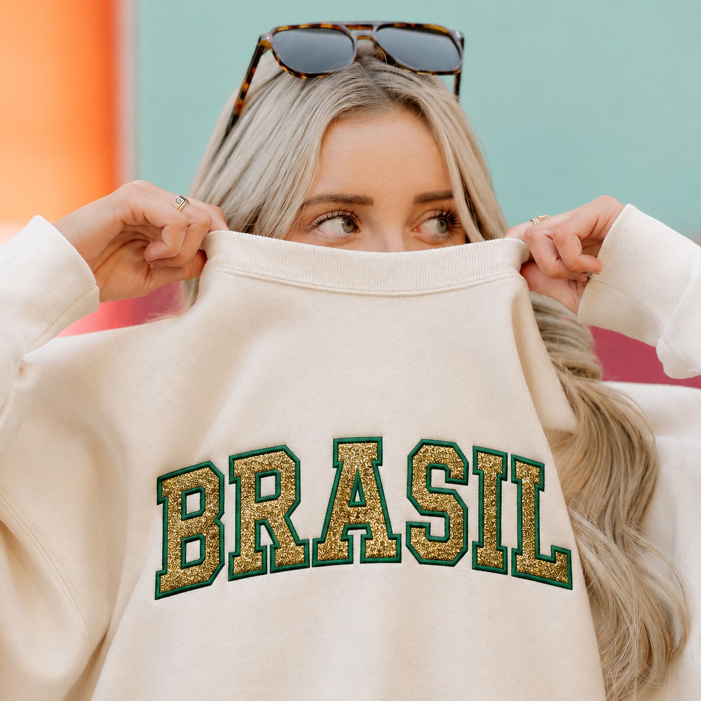 Moletom Bordado com Glitter Brasil